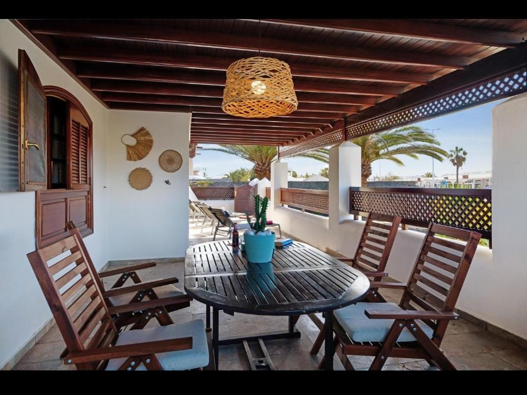 Villa Helen Playa Blanca  Esterno foto